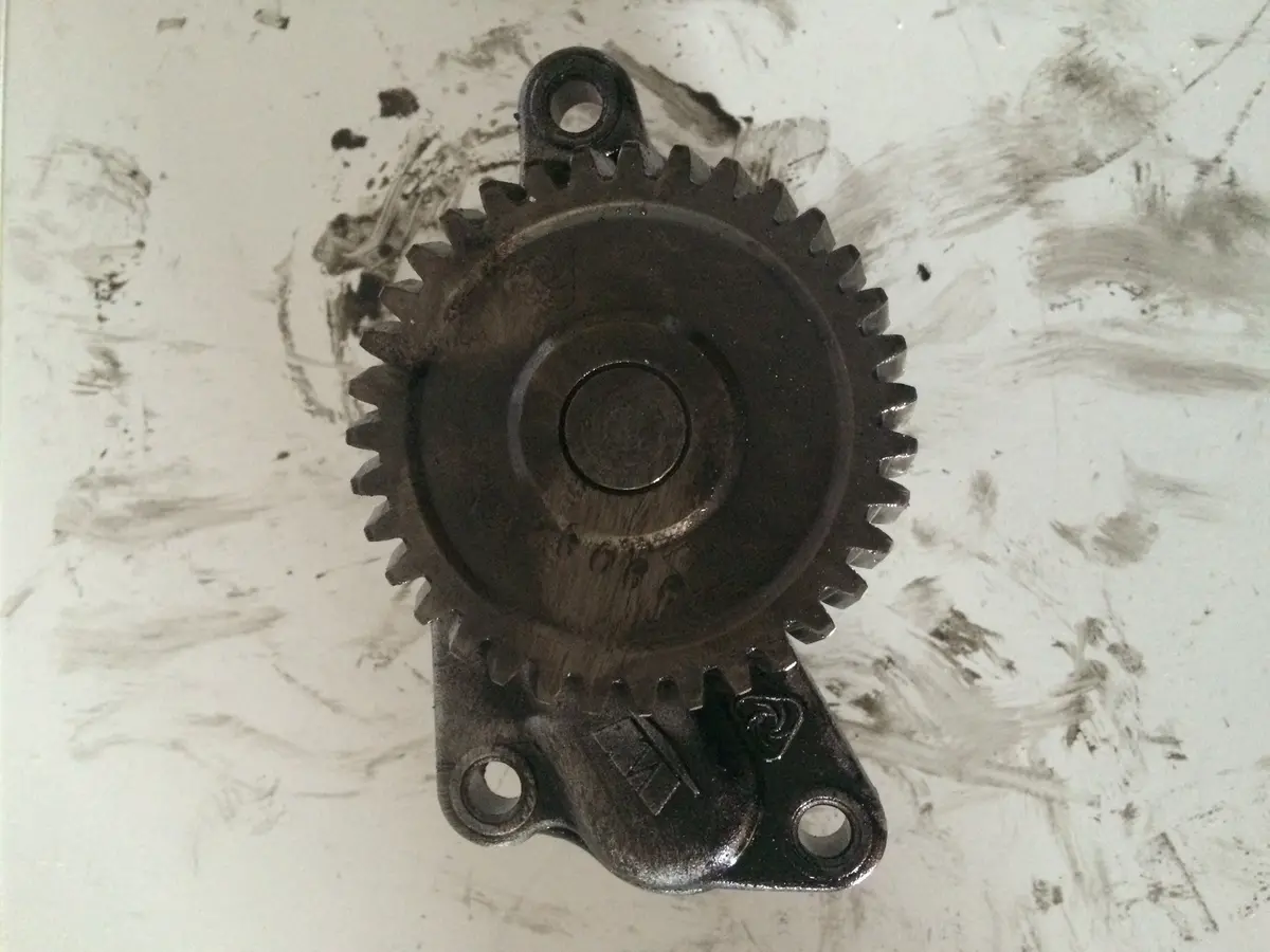 2009 Chrysler Jeep Dodge Ldv 2.8 Crd Diesel Engine Oil Pump 126066L 2