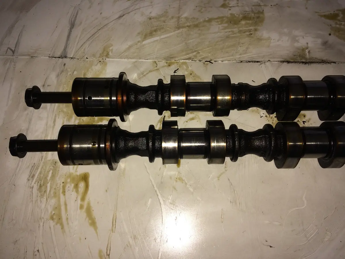 2011 A28ner Opel Saab 2.8 V6 Petrol Turbo Engine Pair Of Camshaft 2