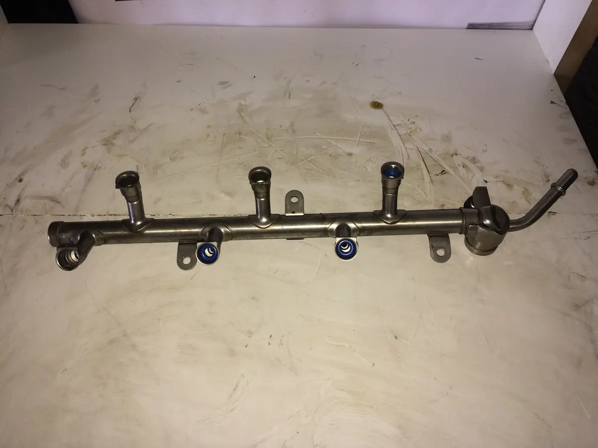 2011 A28ner Opel Saab 2.8 V6 Petrol Turbo Engine Common Rail 12614031 1