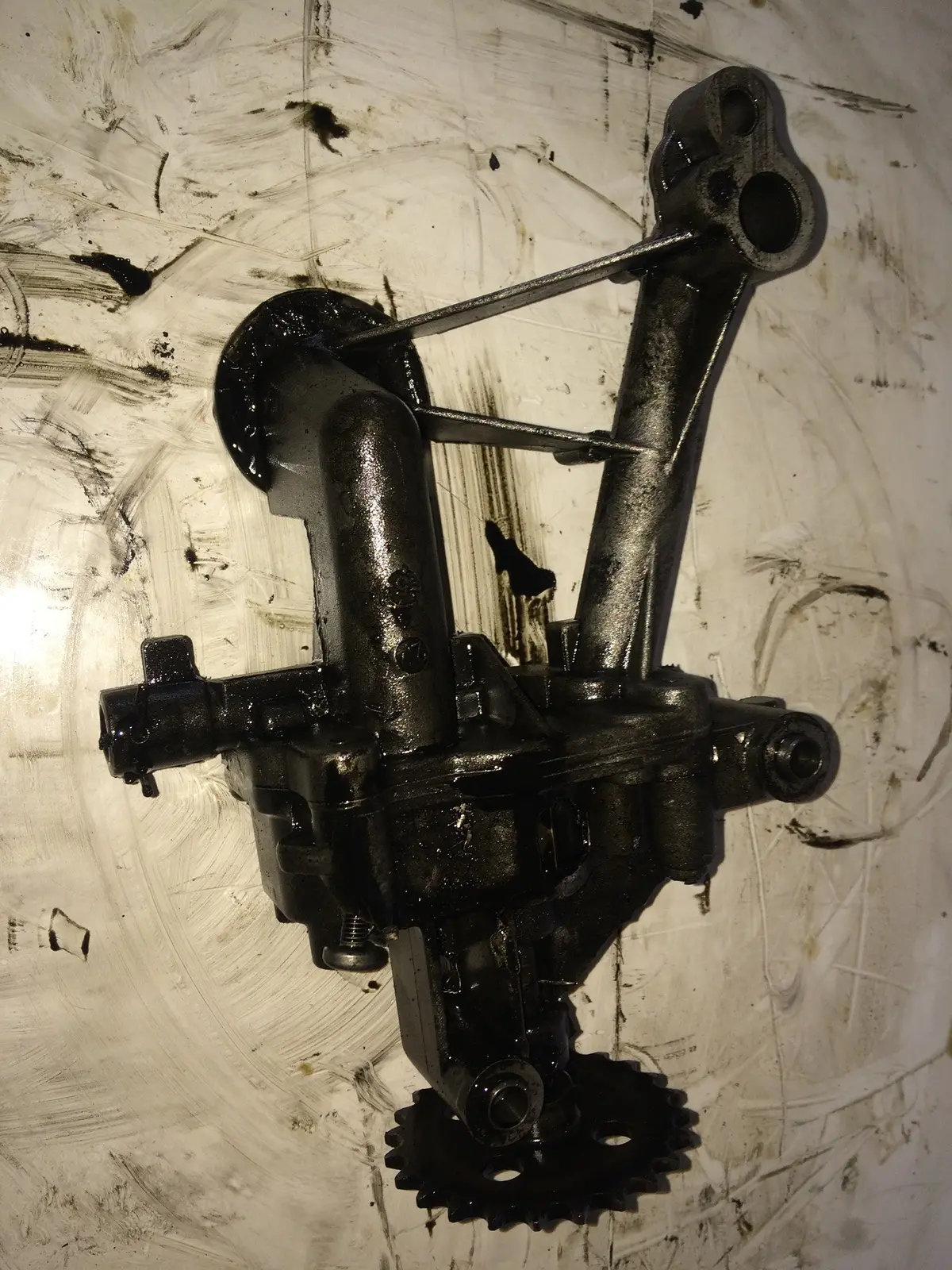 2006 G9u Opel Nissan Renault 2.5 Dci Diesel Engine Oil Pump 82000171405 2