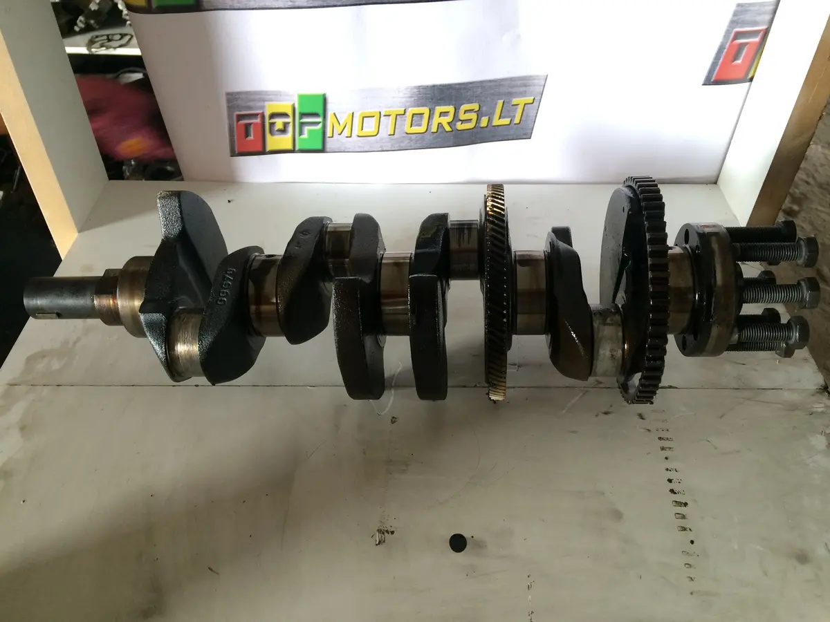 2004 M43 M43b19 194E1 Bmw 1.9 Petrol Engine Crankshaft 1