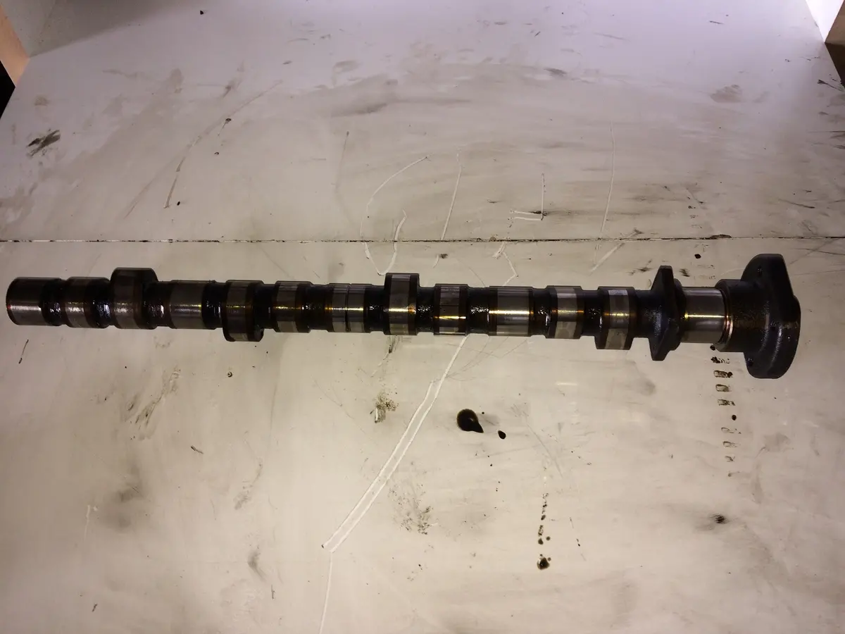 2004 M43 M43b19 194E1 Bmw 1.9 Petrol Engine Camshaft 1