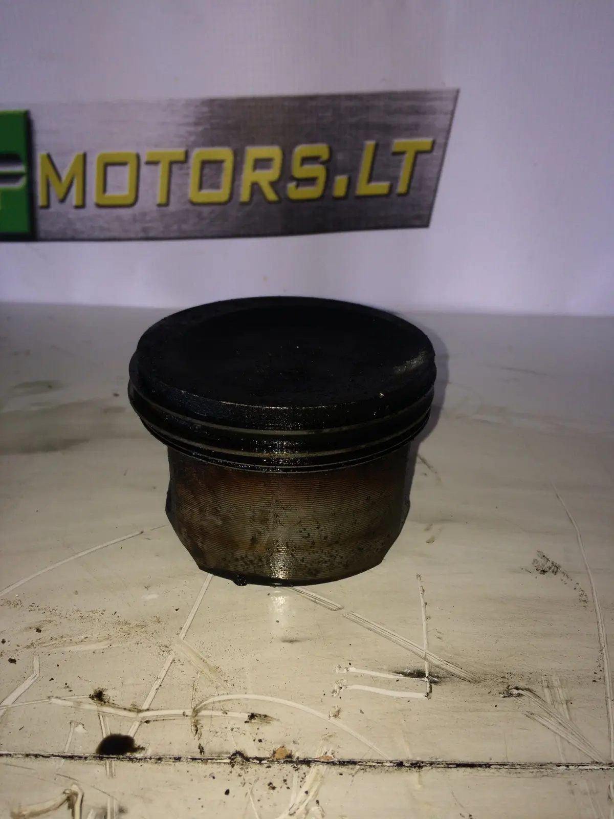 2004 M43 M43b19 194E1 Bmw 1.9 Petrol Engine Piston 2