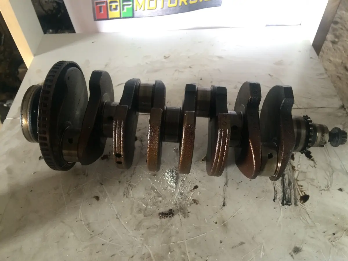 2005 Alt Audi Volkswagen Vw 2.0 Fsi Petrol Engine Crankshaft 1