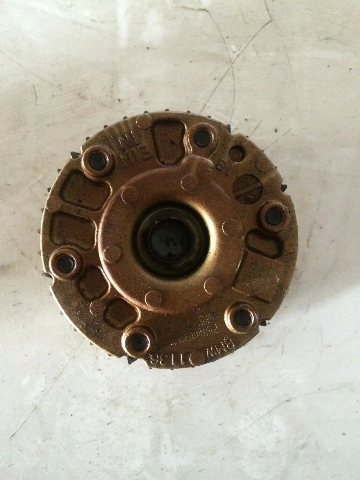 2008 N54 N54b30 N54b30a Bmw 3.0 Petrol Engine Camshaft Adjuster In Intake Inlet 7540347 2