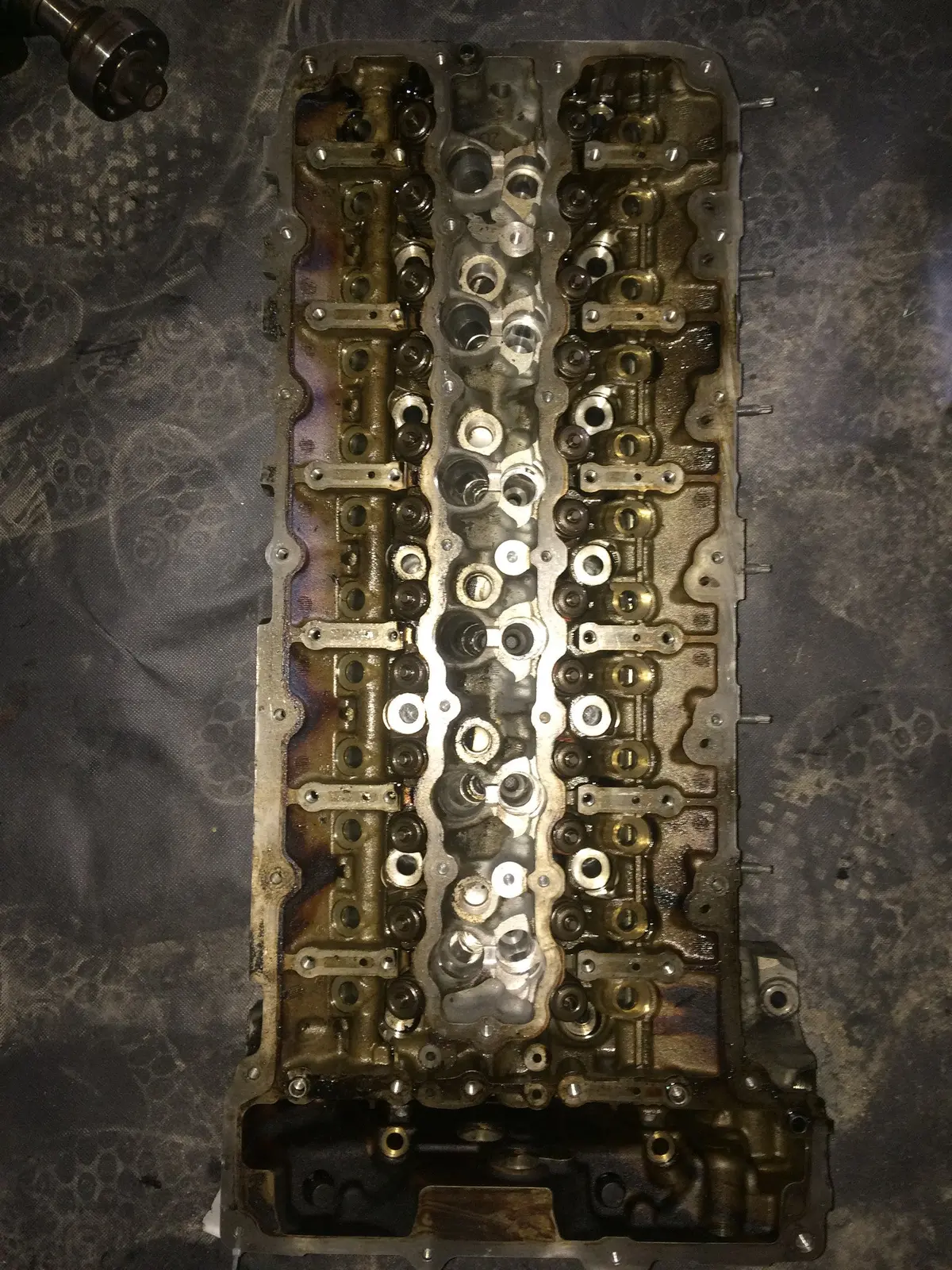 2008 N54 N54b30 N54b30a Bmw 3.0 Petrol Engine Cylinder Head 75647503 07070300134 1