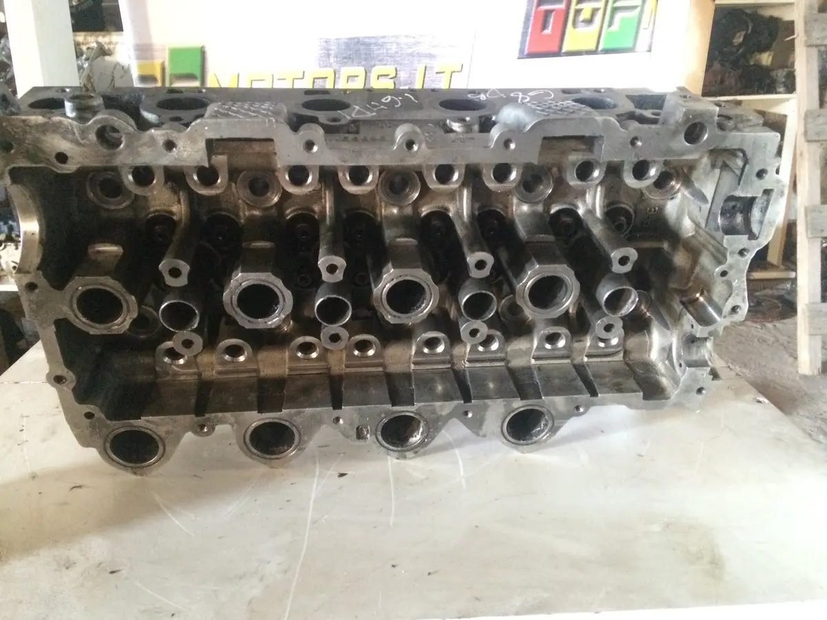 2006 G8db G8da Ford Peugeot Citroen Volvo Mazda 1.6 Tdci Hdi Diesel Engine Cylinder Head 9655911480 2