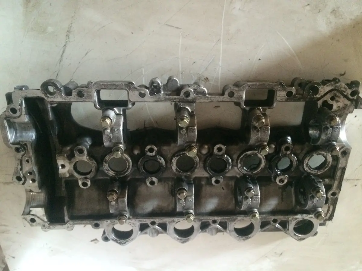 2006 G8db G8da Ford Peugeot Citroen Volvo Mazda 1.6 Tdci Hdi Diesel Engine Cylinder Head Cover Camshaft Housing For Spares Or Repairs Only 9644994680 1