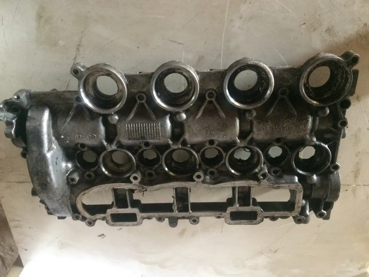 2006 G8db G8da Ford Peugeot Citroen Volvo Mazda 1.6 Tdci Hdi Diesel Engine Cylinder Head Cover Camshaft Housing For Spares Or Repairs Only 9644994680 2