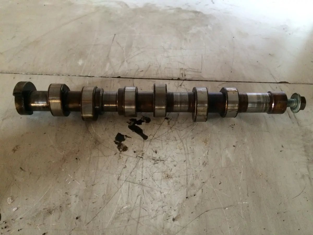 2003 Awy Volkswagen Vw Skoda 1.2 Petrol Engine Camshaft 1