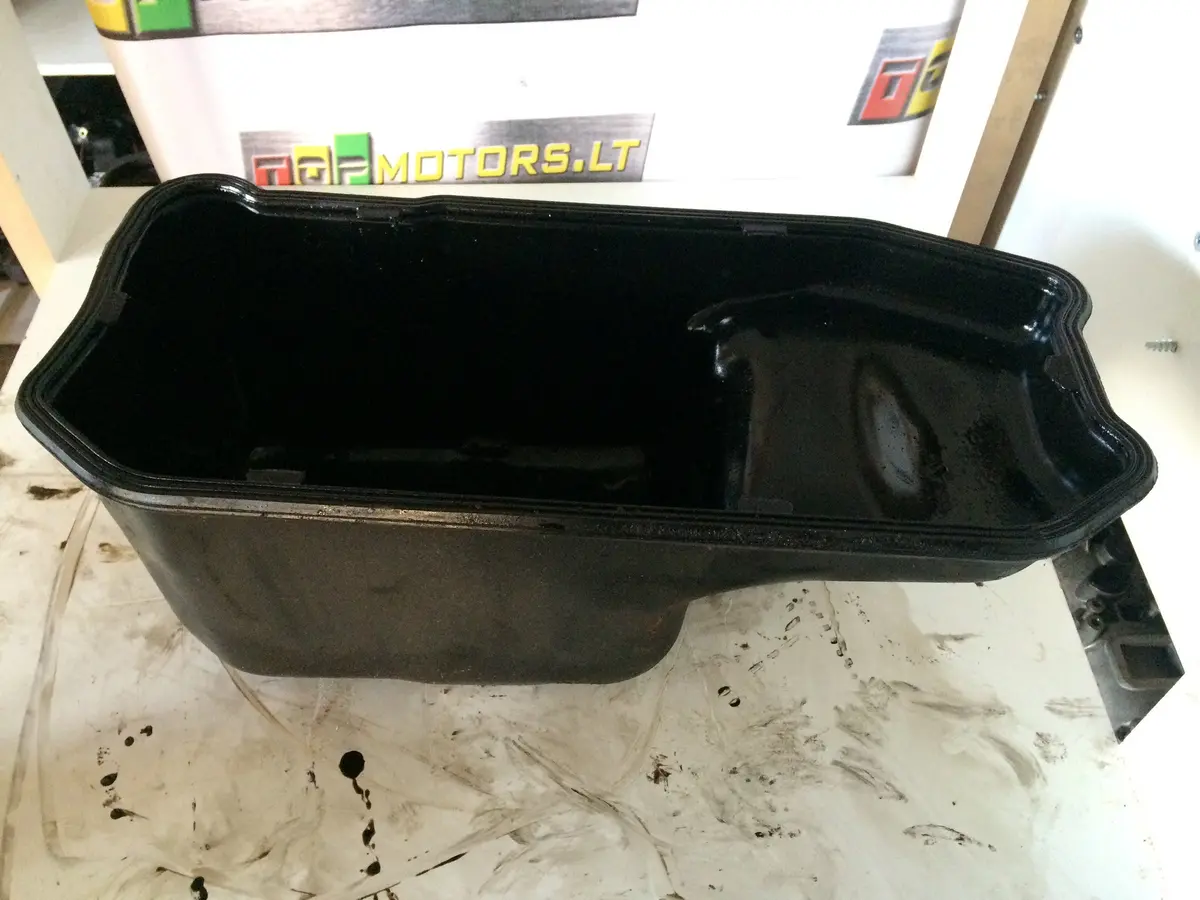 2005 F1ae Fiat Iveco 2.3 Jtd Diesel Engine Oil Sump 1