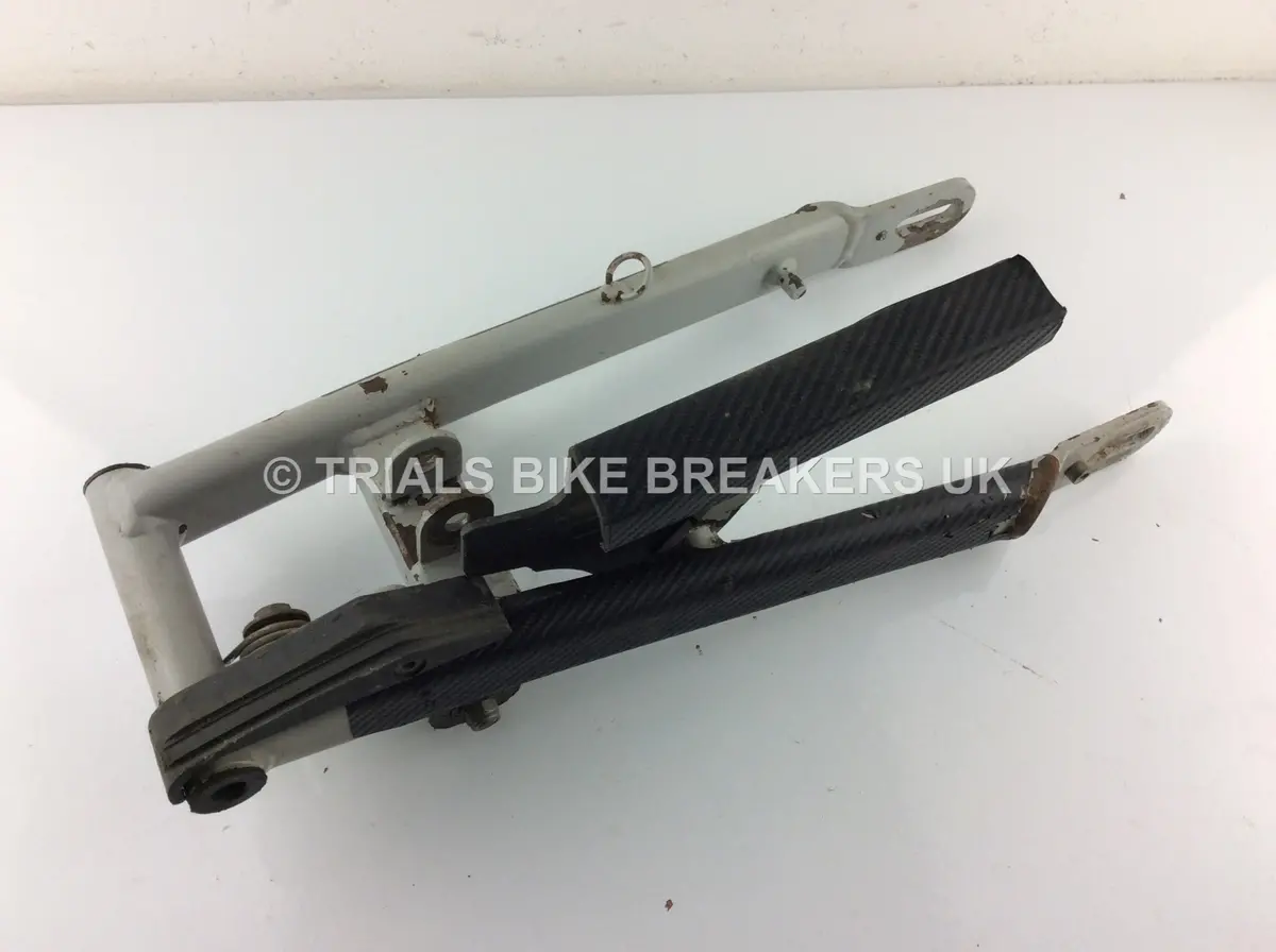 Beta Mini Trial Swinging Swing Arm With Side Stand And Chain Tensioner 1
