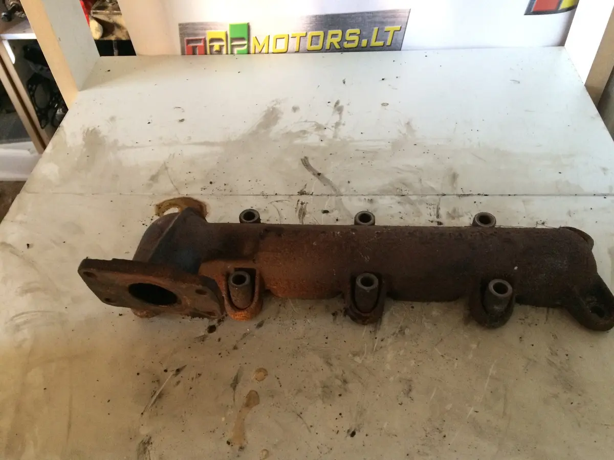 2005 F1ae Fiat Iveco 2.3 Jtd Diesel Engine Ex Exhaust Manifold 504 092 115 T13 1