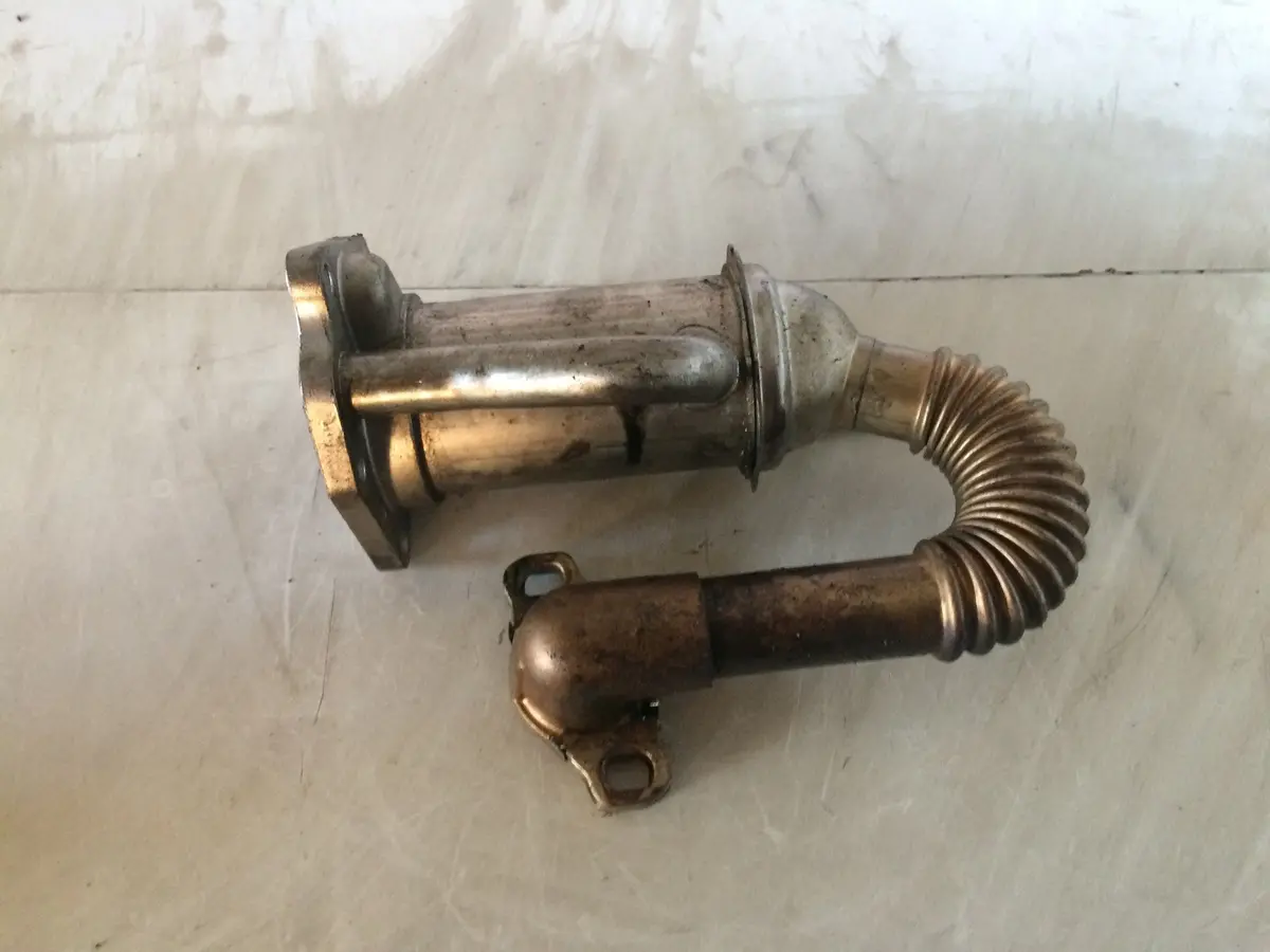 2005 K9k 732 Renault Nissan 1.5 Dci Diesel Engine Egr Cooler 1