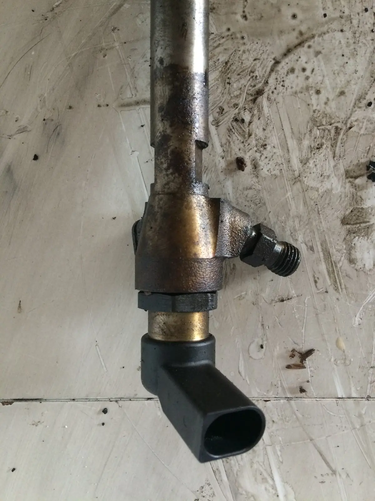 2005 K9k 732 Renault Nissan 1.5 Dci Diesel Engine Injector H8200294788 8200380253 2
