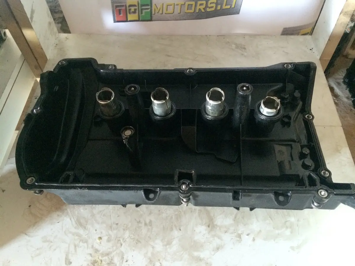 2012 N18 N18b16 Mini 1.6 Petrol Turbo Engine Cylinder Head Cover 7603 380 08 2