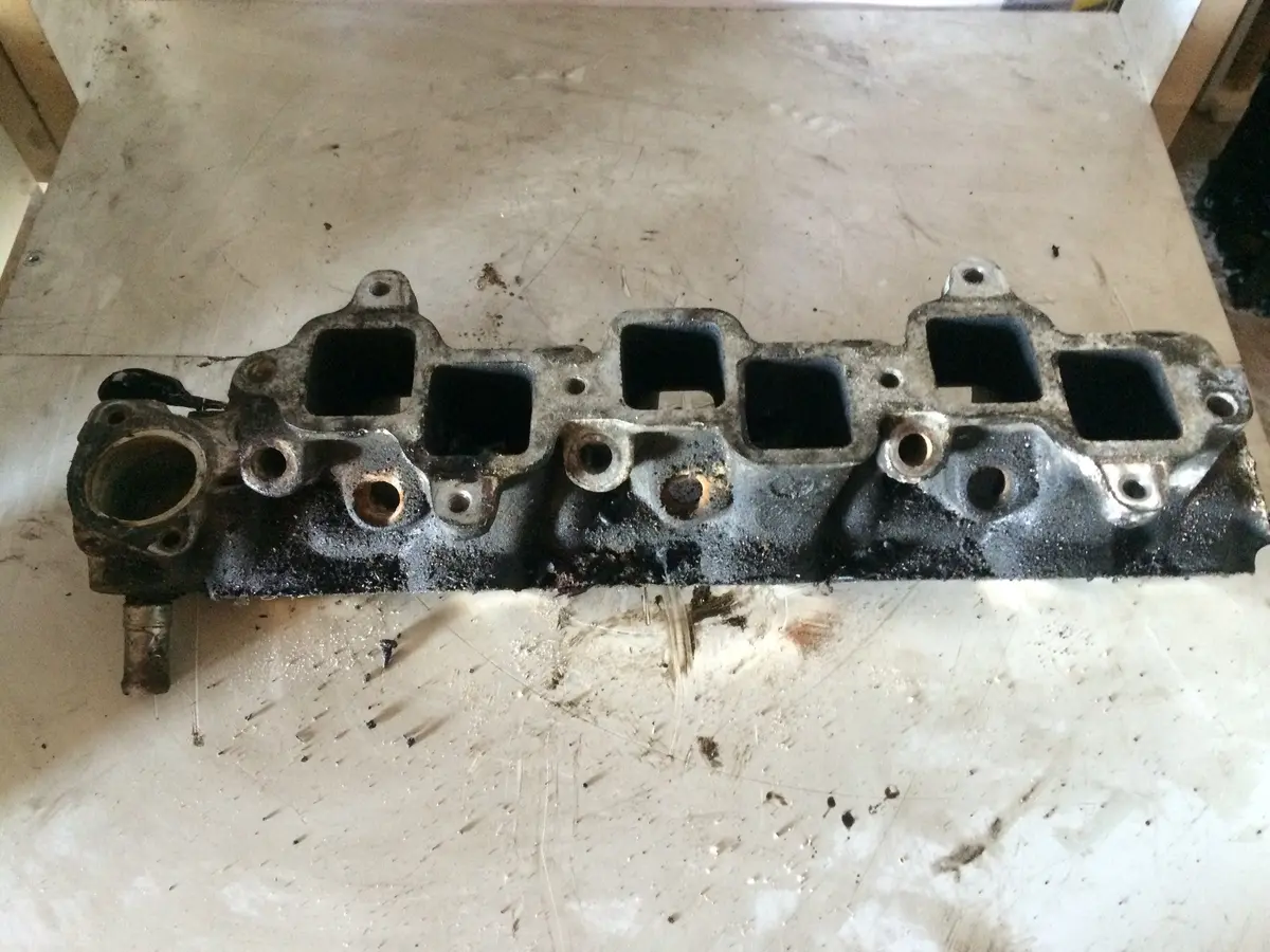 1996 Chrysler 3.3 Petrol Engine In Intake Inlet Manifold 1