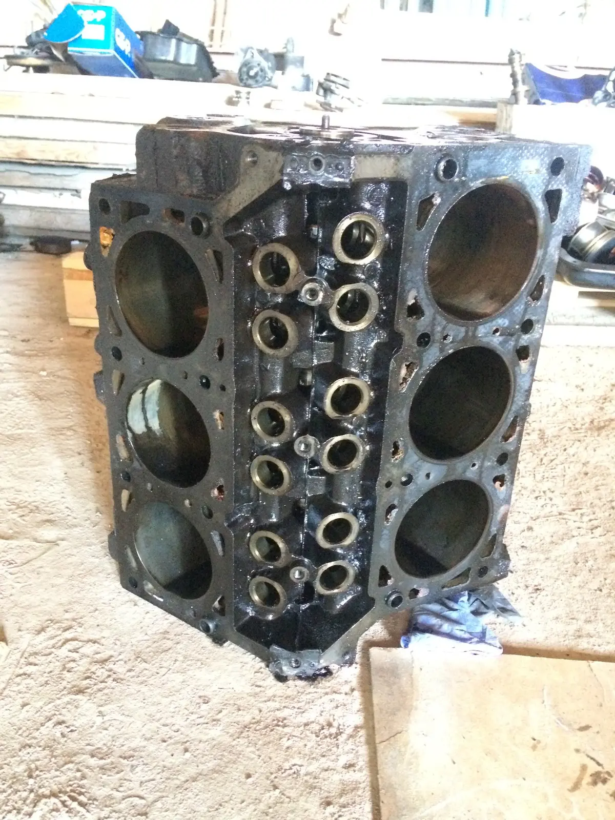 1996 Chrysler 3.3 Petrol Engine Block 1