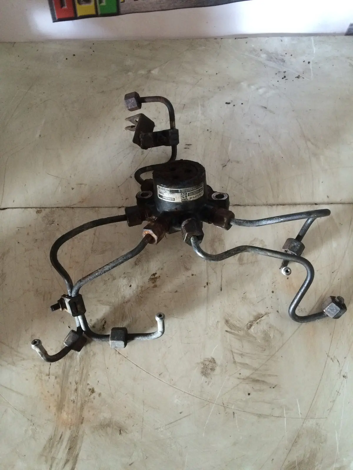 2004 Hcpa Ford 1.8 Tdci Diesel Engine Fuel Rail And Pressure Sensor R9144z020d 1