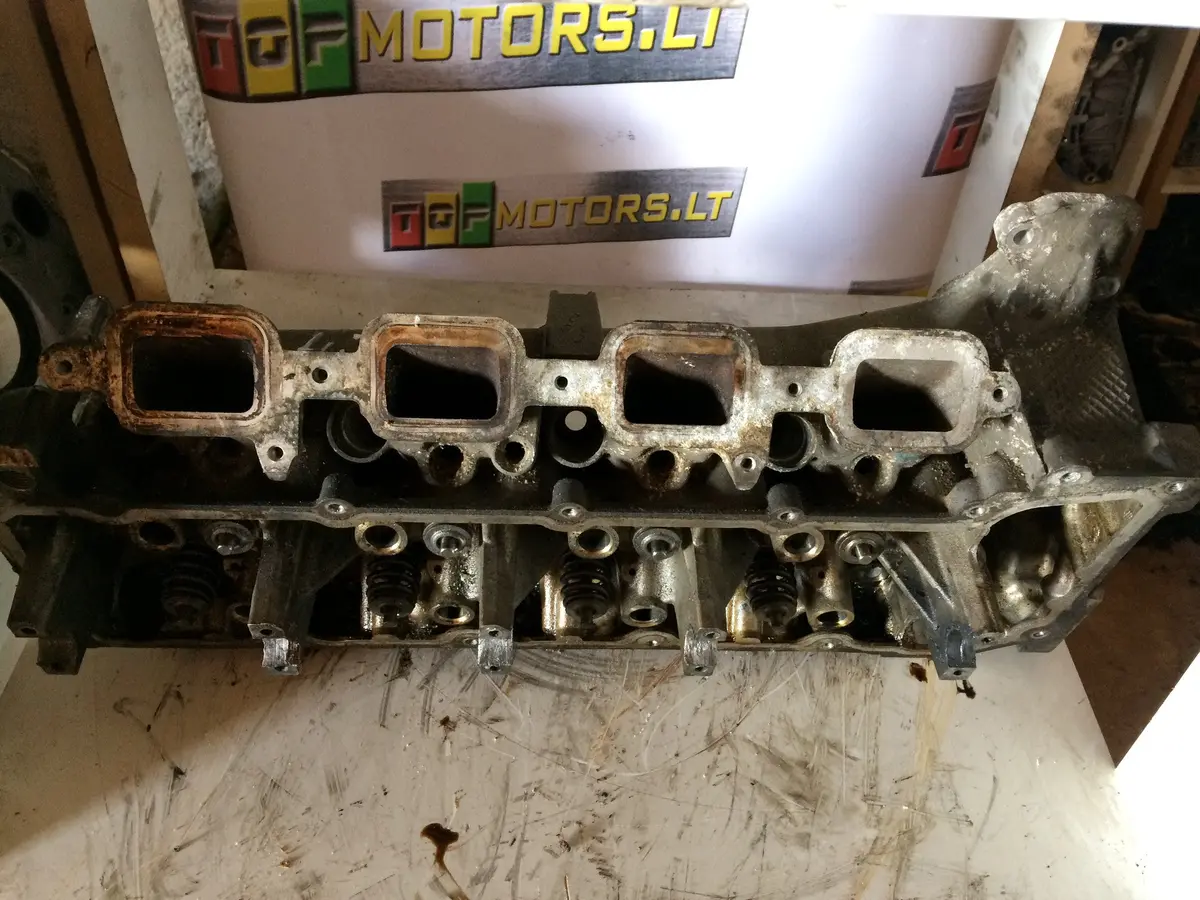 2001 Jeep 4.7 V8 Petrol Engine Cylinder Head 53020802 5R Ak 2