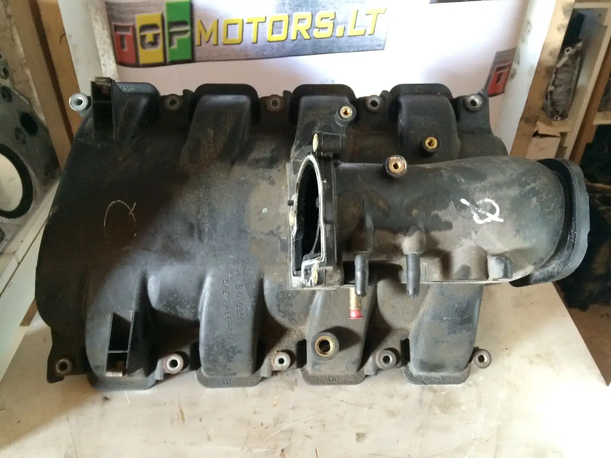 2001 Jeep 4.7 V8 Petrol Engine In Intake Inlet Manifold 1