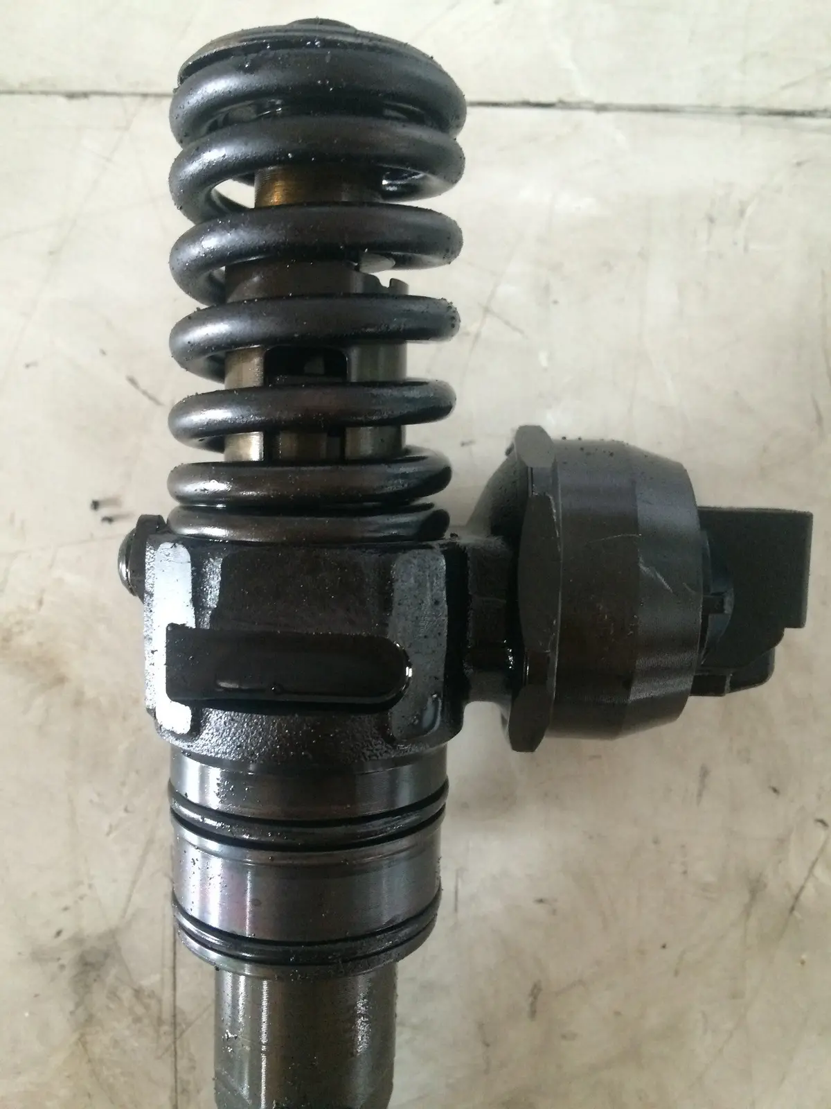 2006 Bkc Bxe Audi Volkswagen Skoda Seat 1.9 Tdi Pd Diesel Engine Fuel Injector 038130073Ag 0414720215 2