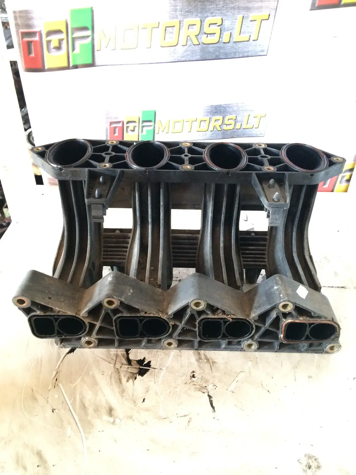 2001 611 Mercedes-Benz Mb 2.2 Cdi Diesel Engine In Intake Inlet Manifold A611 090 06 37 1