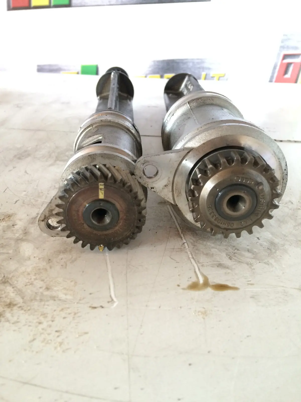 2010 Ccz Audi Volkswagen Skoda Seat 2.0 Tfsi Petrol Engine Balance Shaft 06H103331 2