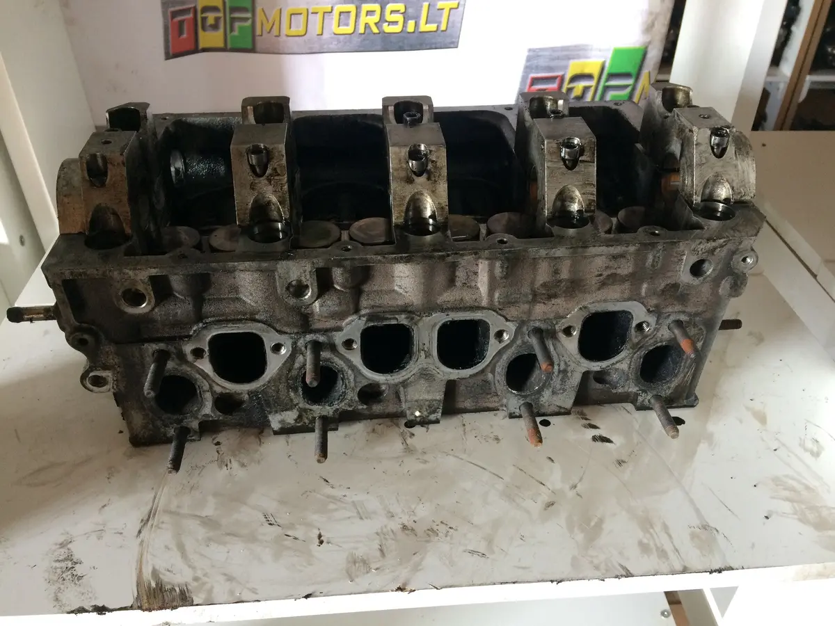 2003 Auy Volkswagen Vw Seat 1.9 Tdi Pd Diesel Engine Cylinder Head 038 103 373 R 1