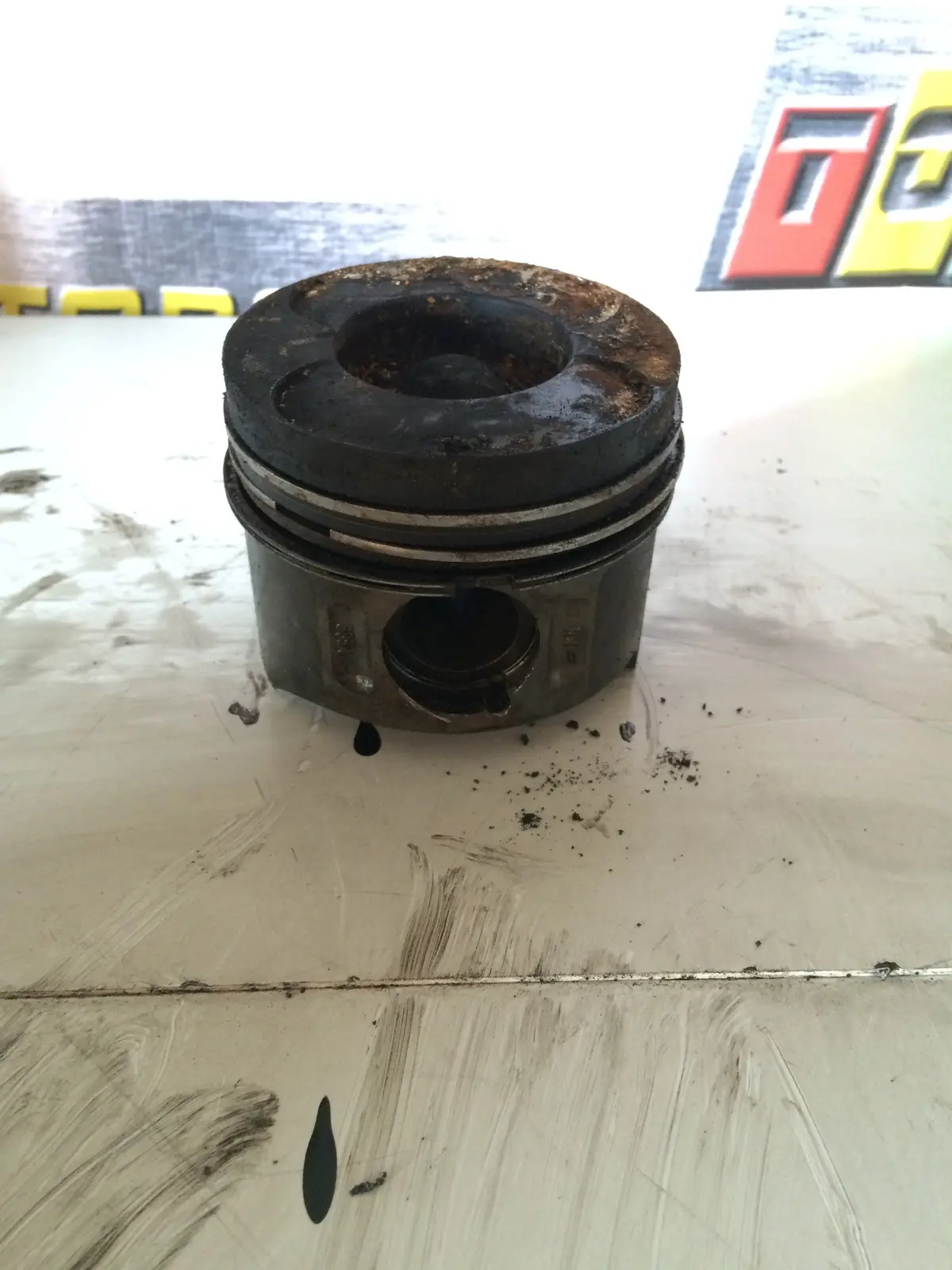 2002 613 Mercedes-Benz Mb 3.2 Cdi Diesel Engine Piston 1