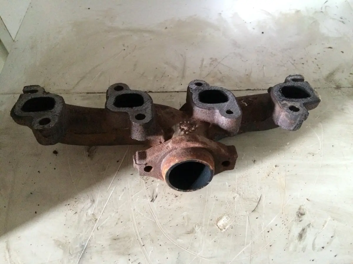 2001 Jeep 4.7 V8 Benzinas Išmetimo Kolektorius 1