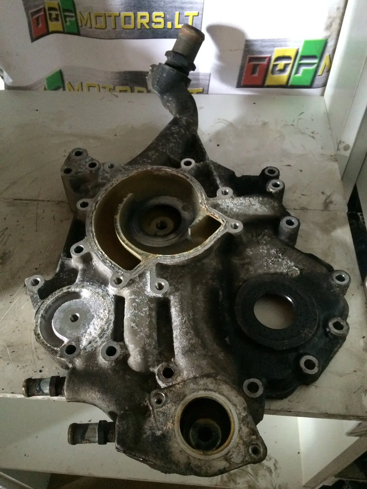 2001 Jeep 4.7 V8 Petrol Engine Front Timing Chain Cover 1