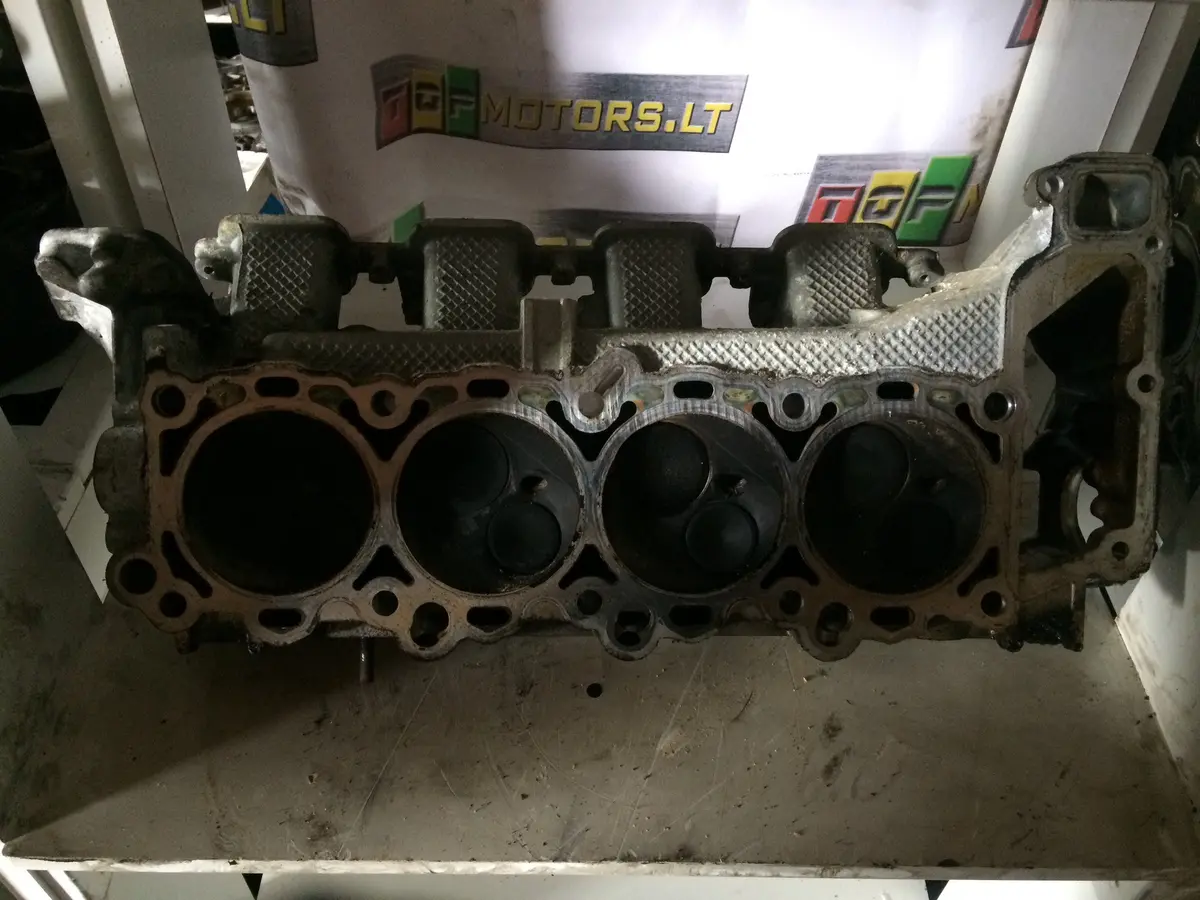 2001 Jeep 4.7 V8 Benzinas Galva 53020801 4L Ad 1
