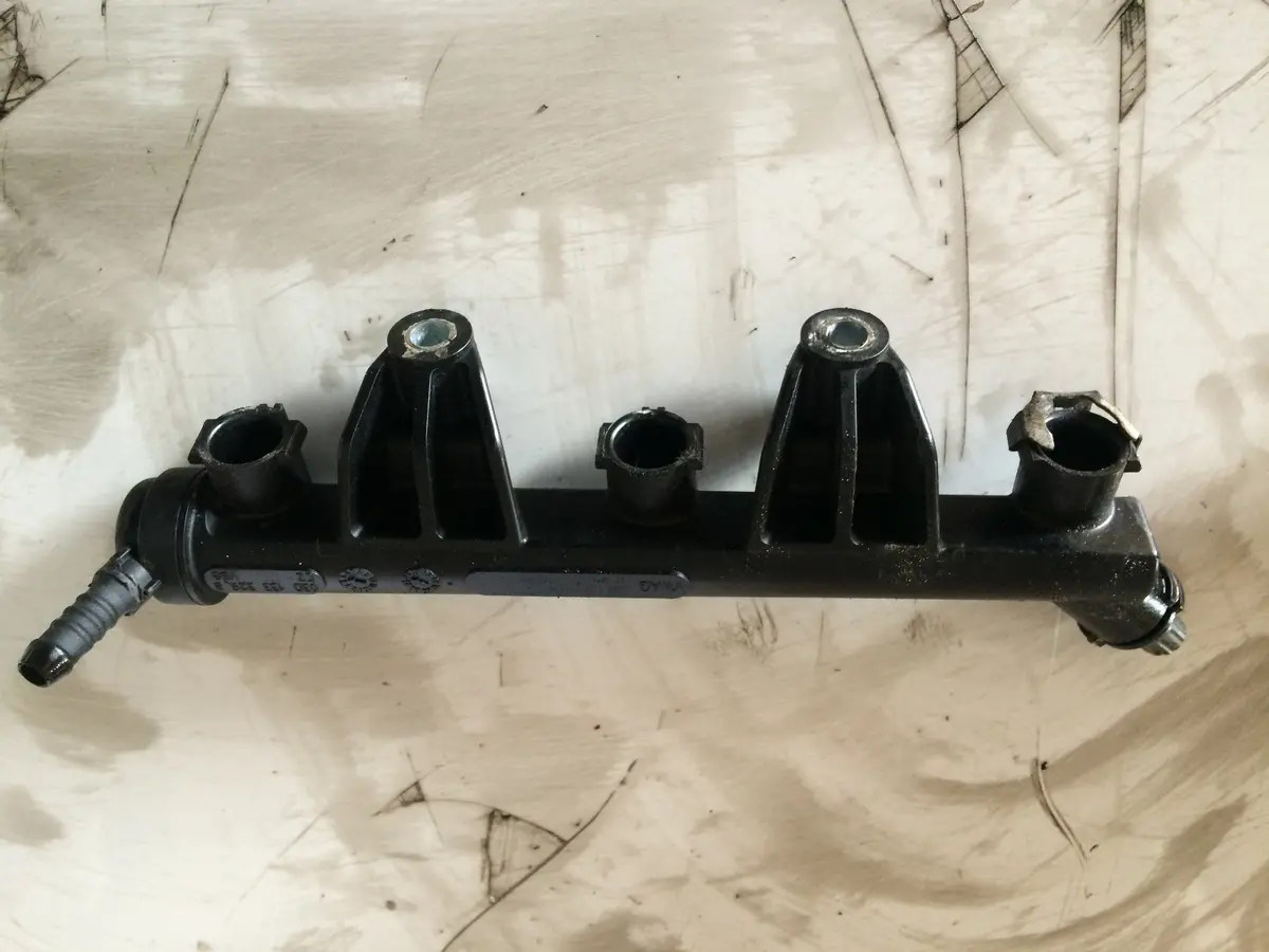 2006 Bmd Volkswagen Skoda 1.2 Petrol Engine Common Rail 03D 133 319 H / 03D133319h / 03D 133 329 B / 03D133329b 1