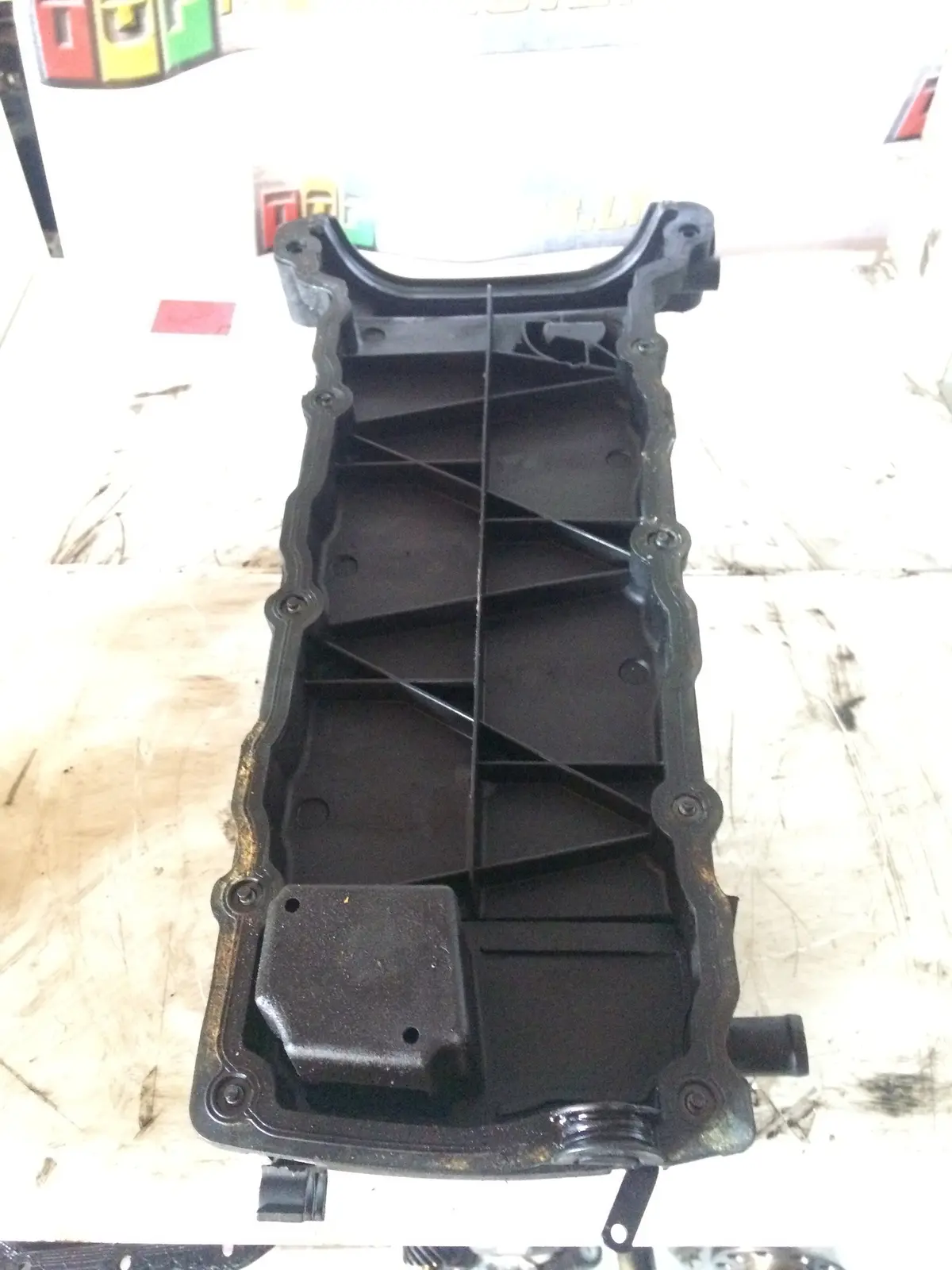 1996 Aaa Vr6 Volkswagen Vw 2.8 Petrol Engine Cylinder Head Cover 021 103 475 G / 021103475G 2