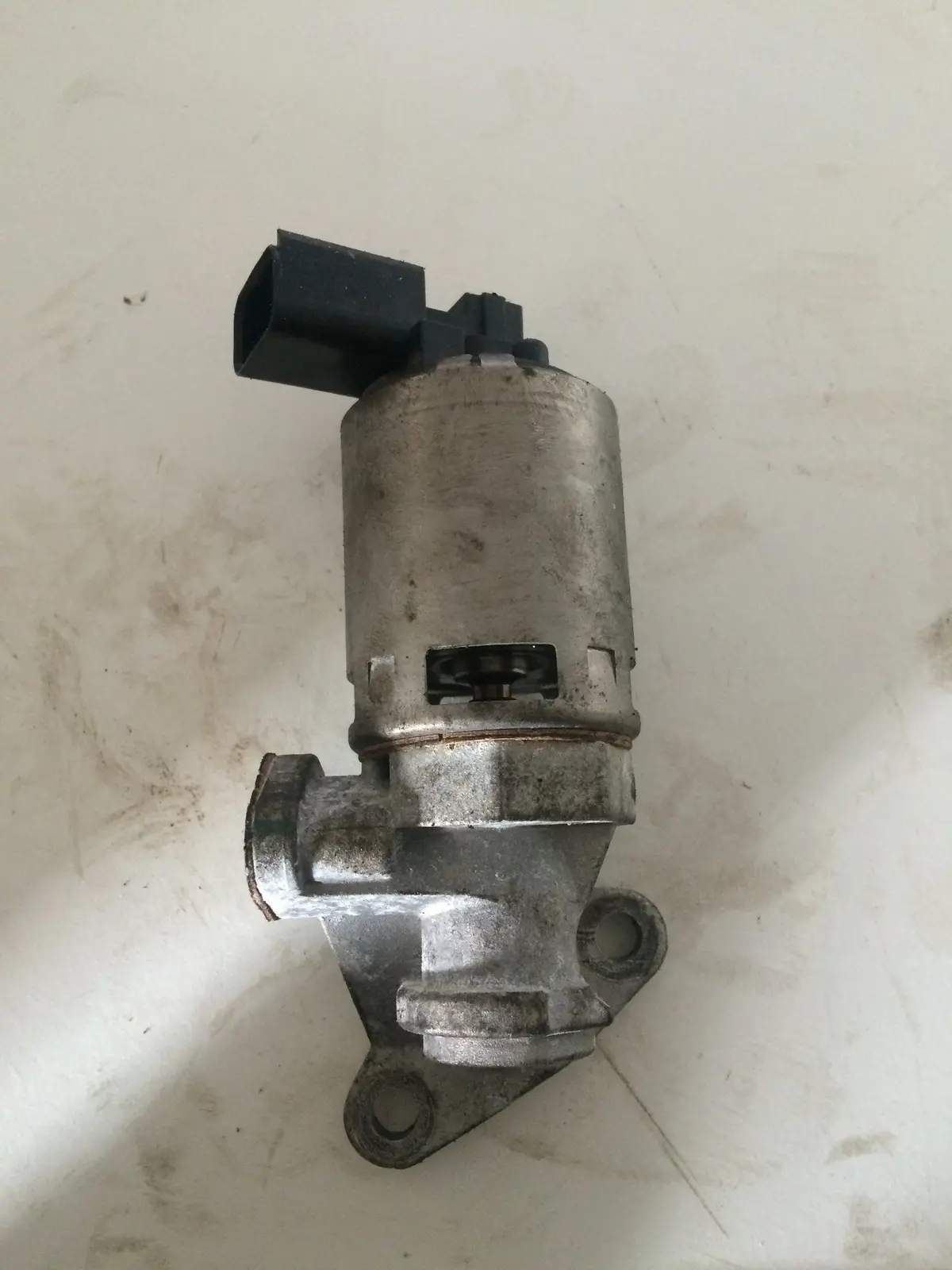 2008 Hemi Jeep Dodge Chrysler 5.7  V8 Benzinas Variklio Egr 63032509Aj 1