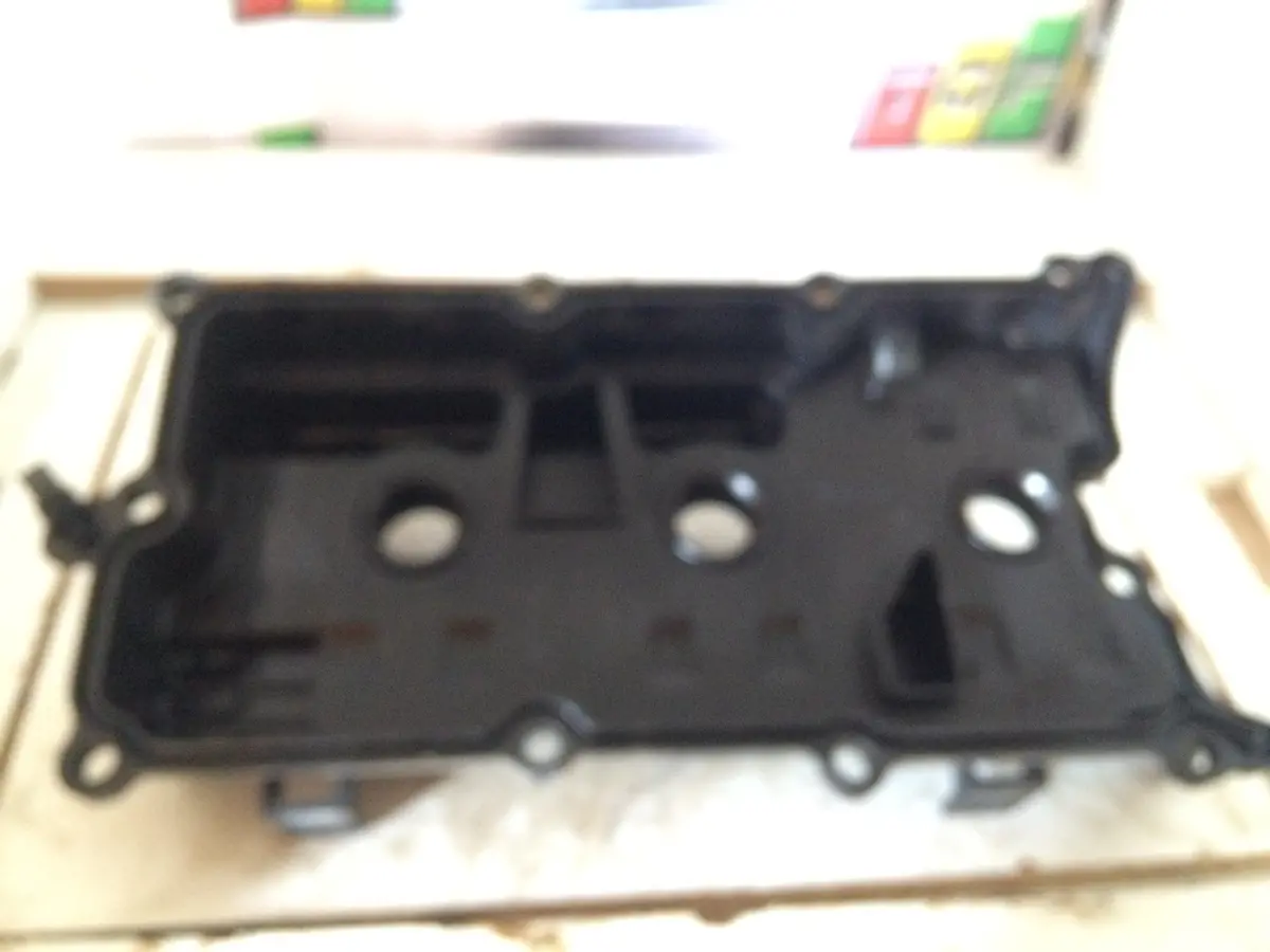 2004 Vq35 Nissan Renault 3.5 V6 Petrol Engine Cylinder Head Cover Y2088 - 031 1