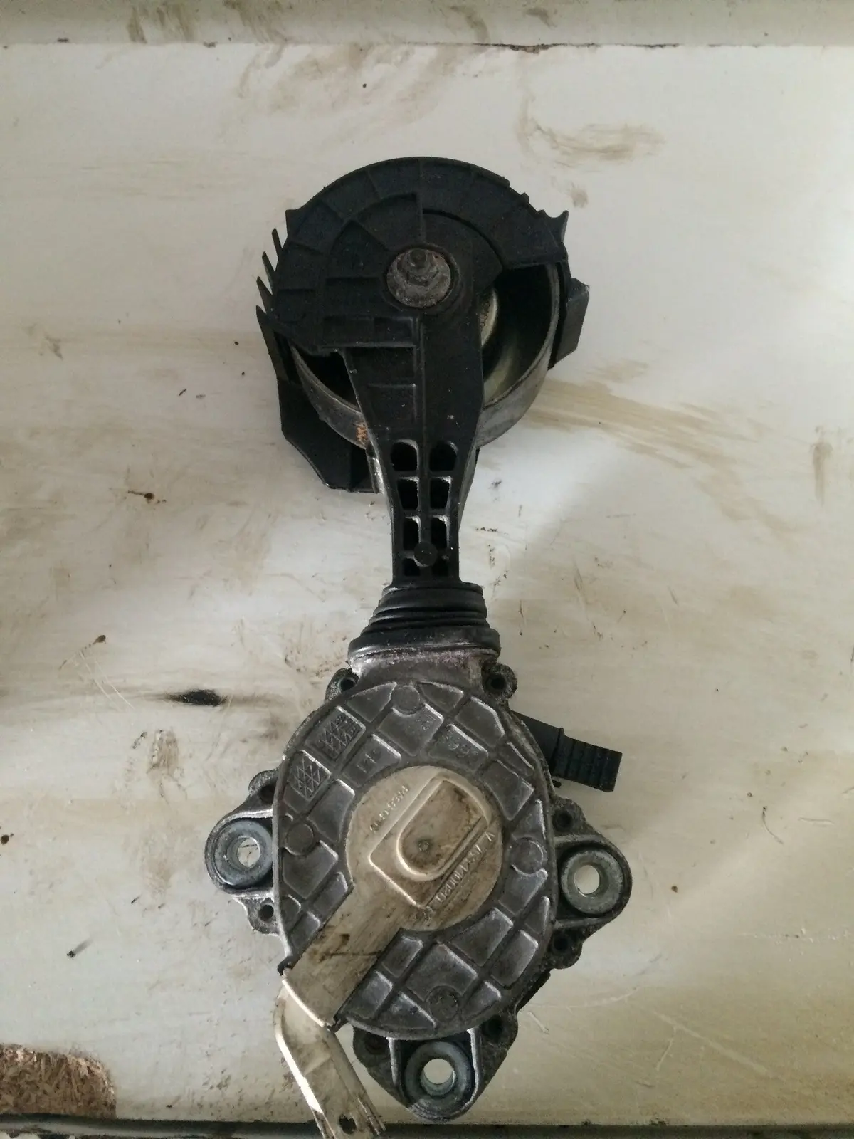 2008 N12 N12b14 8Fs Mini Peugeot Citroen 1.4 16V Petrol Engine Belt Tensioner V753440080 12 2