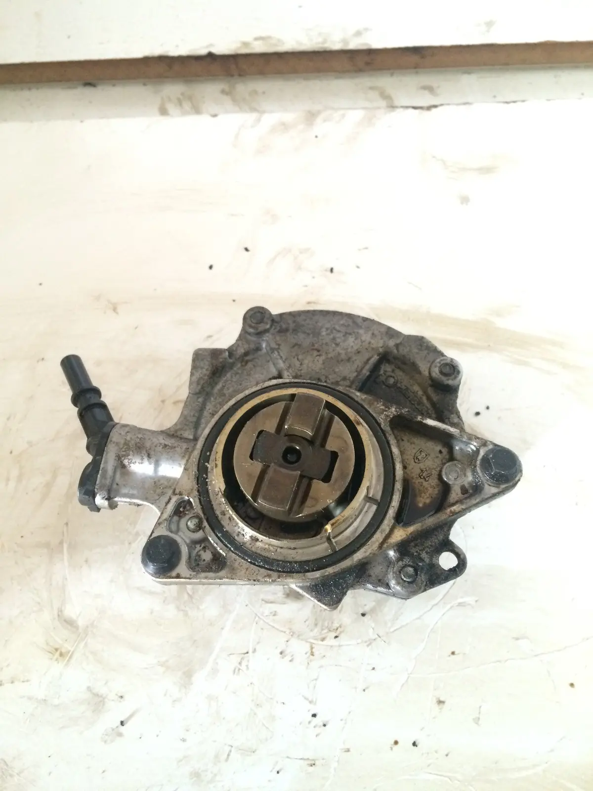 2008 N12 N12b14 8Fs Mini Peugeot Citroen 1.4 16V Benzinas Vacuum Pompa 1