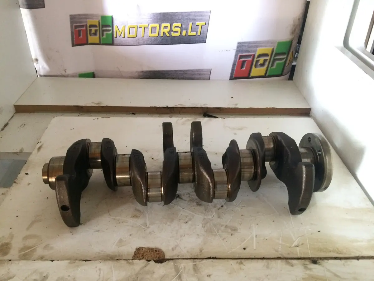 2008 N12 N12b14 8Fs Mini Peugeot Citroen 1.4 16V Petrol Engine Crankshaft 1