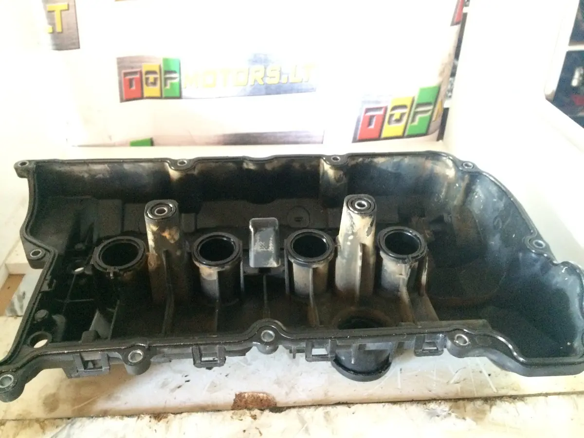 2008 N12 N12b14 8Fs Mini Peugeot Citroen 1.4 16V Petrol Engine Cylinder Head Cover M03017b150 1