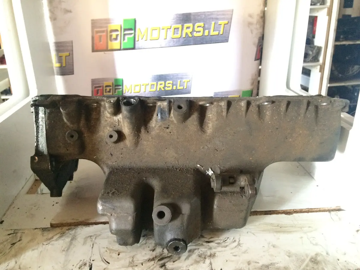 2001 Alfa Romeo Fiat Lancia 2.4 Jtd Diesel Engine Oil Sump 1