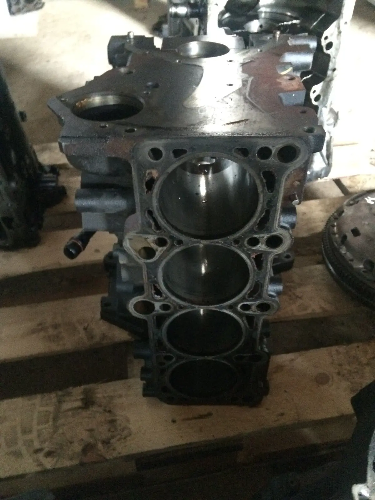 2006 Axx Audi Volkswagen Vw 2.0 Tfsi Benzinas Variklio Blokas 2