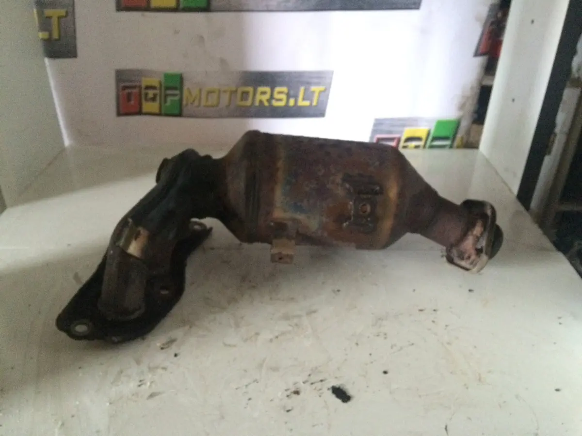 2007 1Kr Toyota Peugeot Citroen 1.0 Benzinas Išmetimo Kolektorius Su Katalizatorium 1