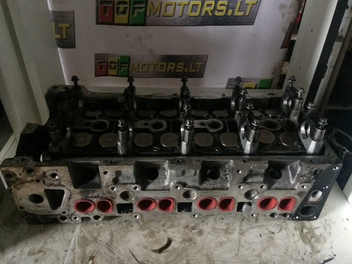2002 611 Mercedes-Benz Mb 2.2 Cdi Diesel Engine Cylinder Head 61101053205050 1