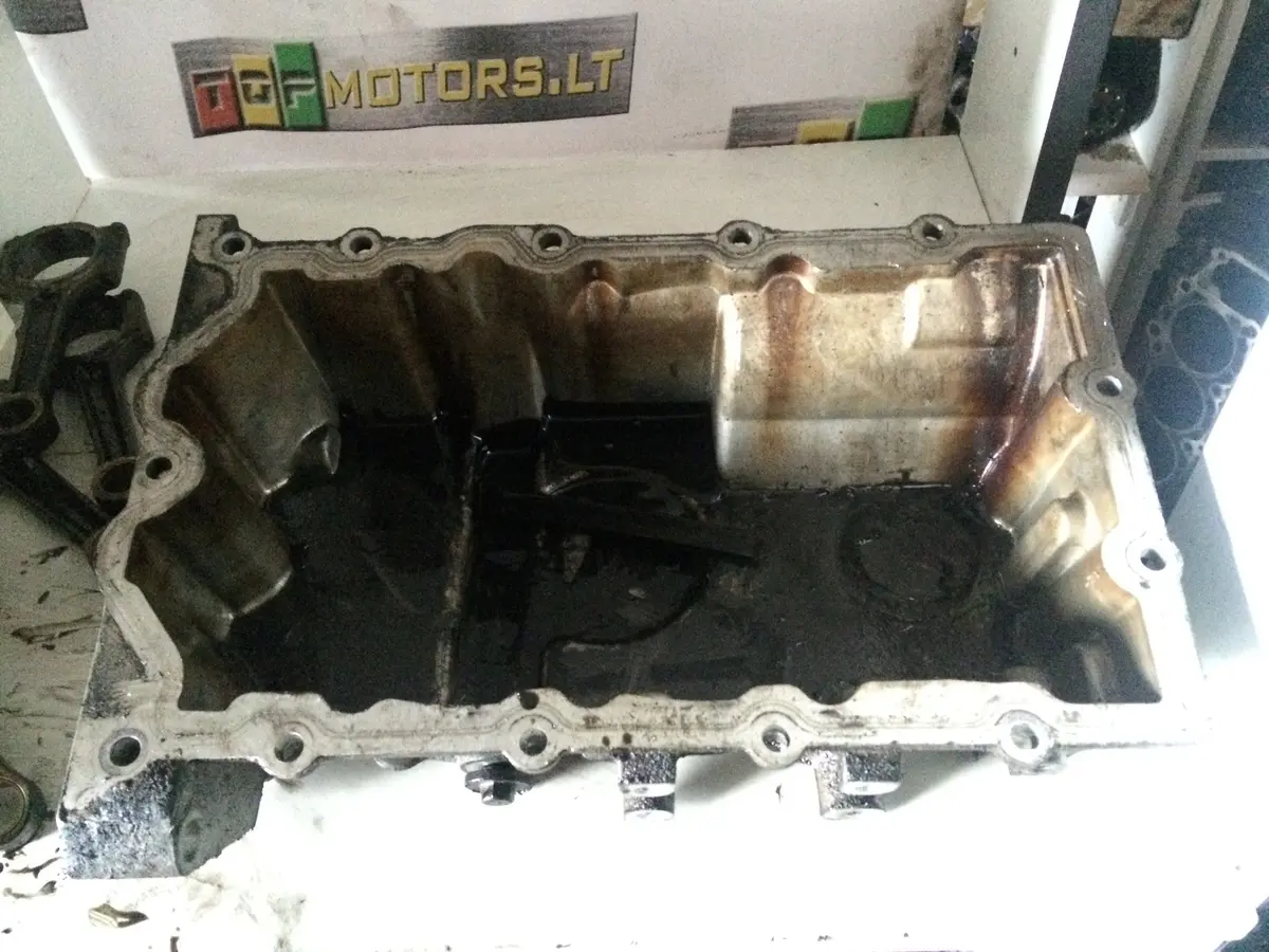 2003 W11b16 Mini 1.6 Petrol Turbo Engine Oil Sump 04777834Ab 1