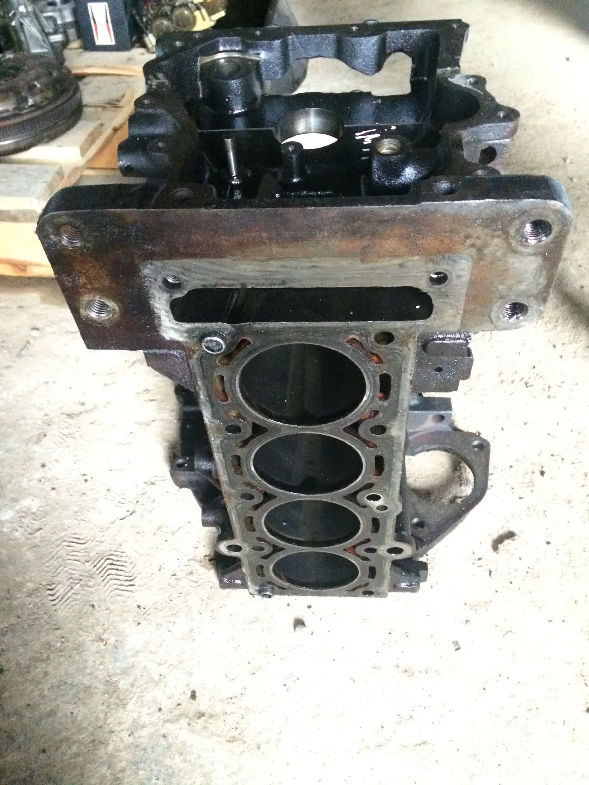 2003 W11b16 Mini 1.6 Benzinas Variklio Blokas 1