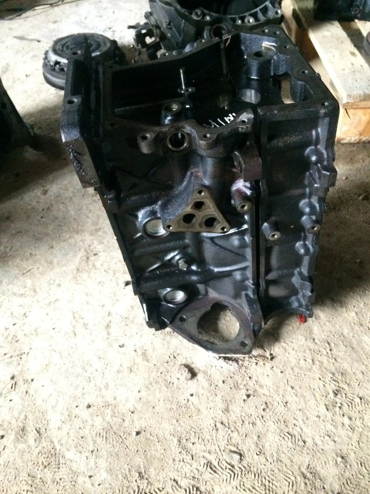 2003 W11b16 Mini 1.6 Petrol Turbo Engine Block 2