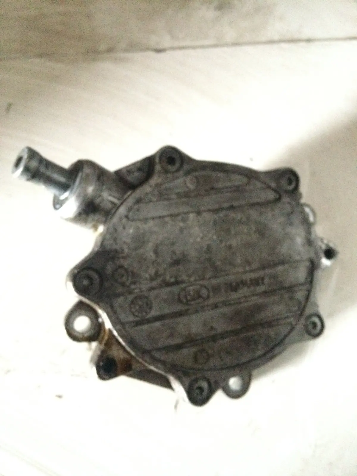 2002 N42 N42b20 Ab N42b20ab Bmw 2.0 Petrol Engine Vacuum Pump 68739010 2
