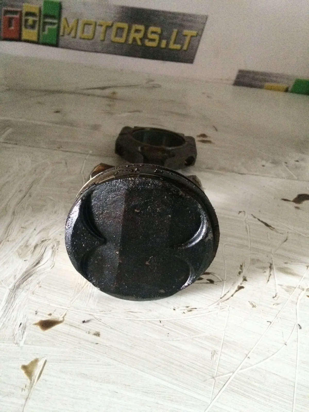 2002 N42 N42b20 Ab N42b20ab Bmw 2.0 Petrol Engine Piston With A Connecting Con Rod 1